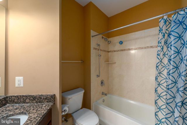3927 BRIAR KNOLL CIR, Phoenix, MD 21131