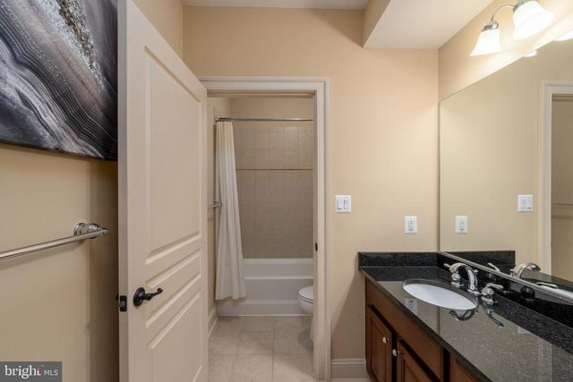 3927 BRIAR KNOLL CIR, Phoenix, MD 21131