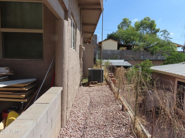 315 W Wight Street, Superior, AZ 85173