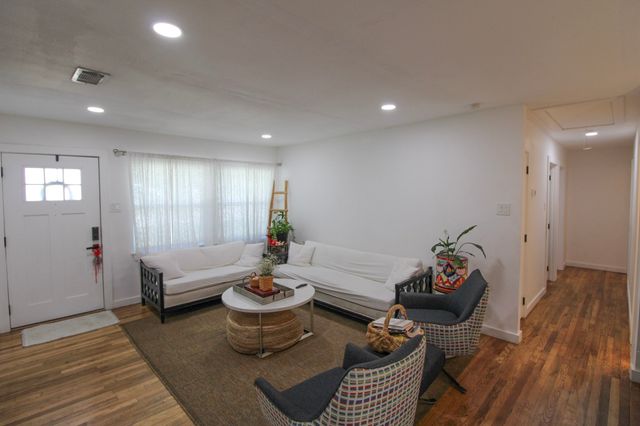 3119 Eisenhower Drive, Dallas, TX 75224