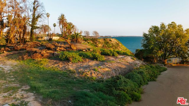 17000 W. Sunset Blvd, Pacific Palisades (los Angeles), CA 90272