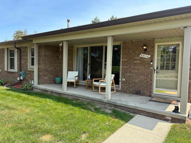 49116 Conway Court, Shelby Twp, MI 48315