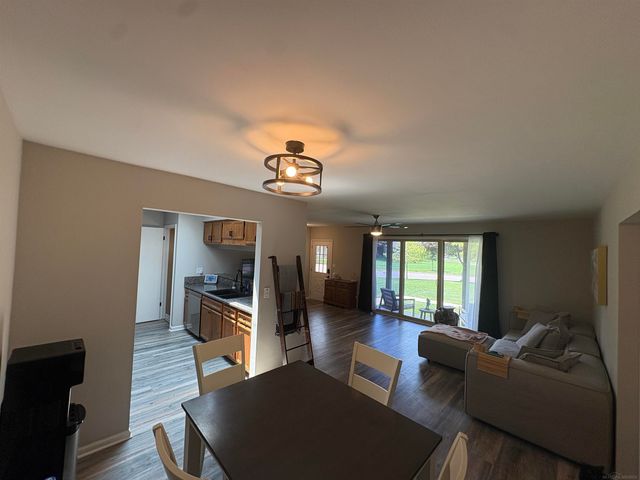 49116 Conway Court, Shelby Twp, MI 48315