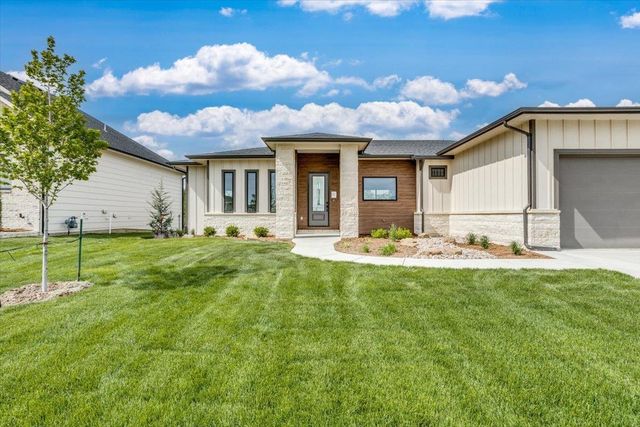 9650 W Cedar Lane, Maize, KS 67101