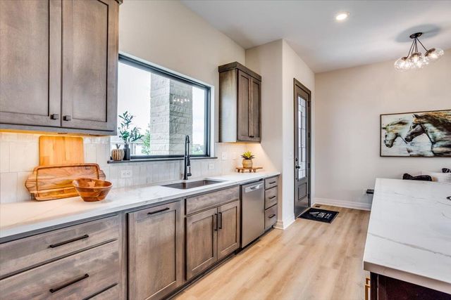 9650 W Cedar Lane, Maize, KS 67101