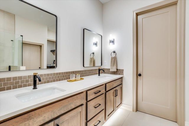 9650 W Cedar Lane, Maize, KS 67101