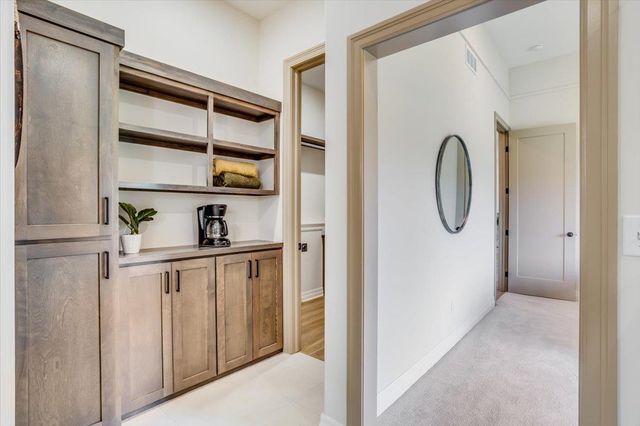 9650 W Cedar Lane, Maize, KS 67101