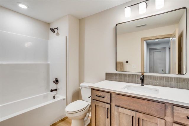 9650 W Cedar Lane, Maize, KS 67101