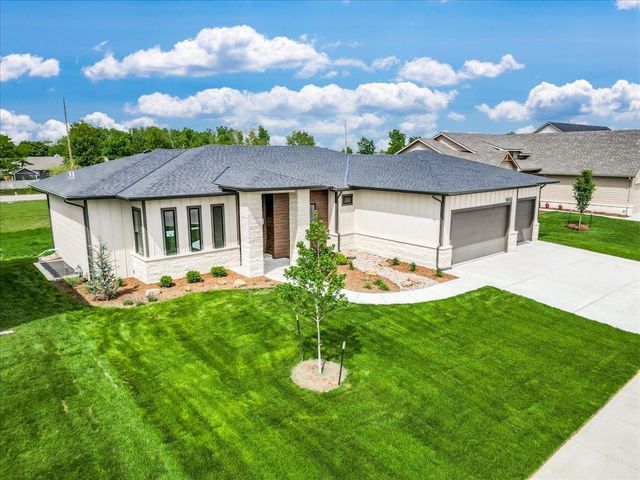 9650 W Cedar Lane, Maize, KS 67101