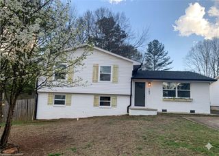 187 W Windemere Way, Jonesboro, GA 30238