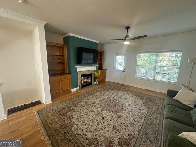 3060 Lauren Parc Road, Decatur, GA 30032