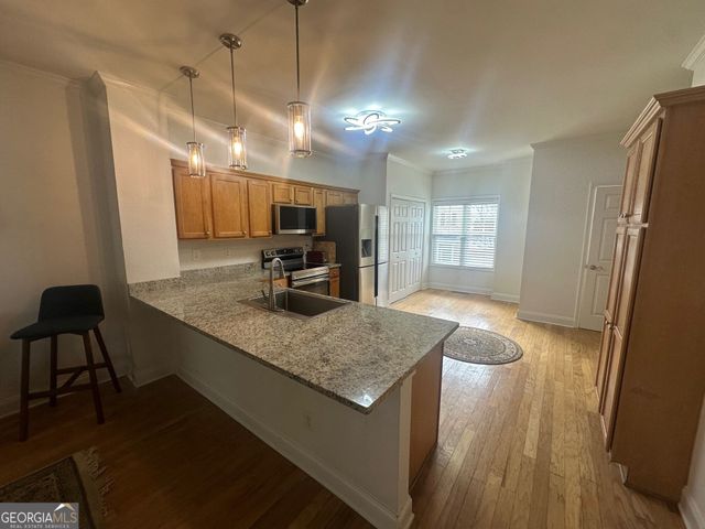 3060 Lauren Parc Road, Decatur, GA 30032