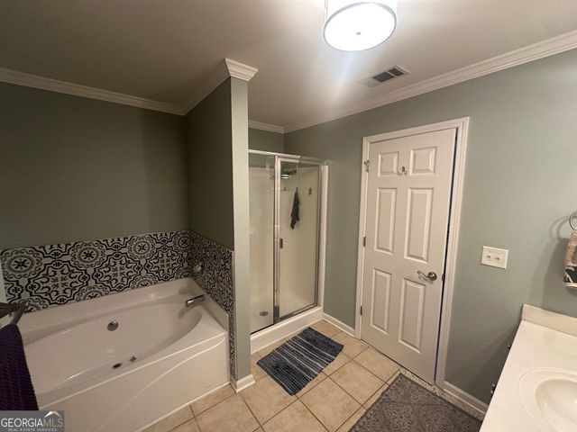 3060 Lauren Parc Road, Decatur, GA 30032