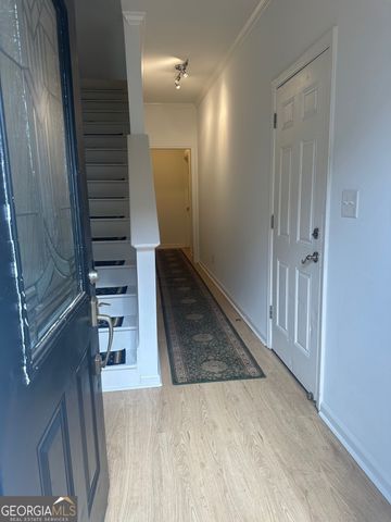 3060 Lauren Parc Road, Decatur, GA 30032