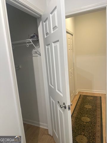 3060 Lauren Parc Road, Decatur, GA 30032