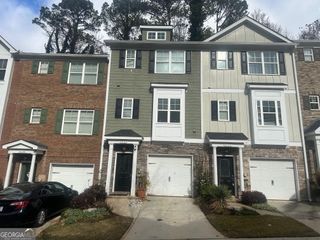 3060 Lauren Parc Road, Decatur, GA 30032