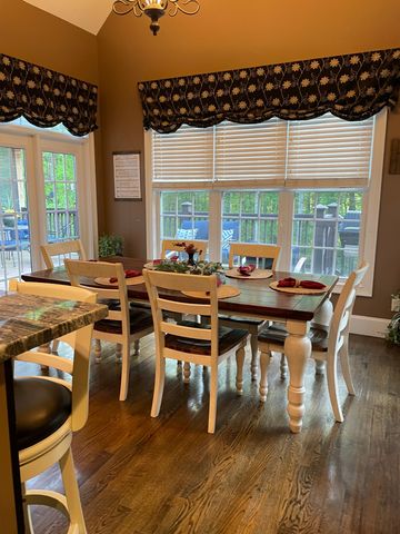 329 New Heritage Dr, Cookeville, TN 38506