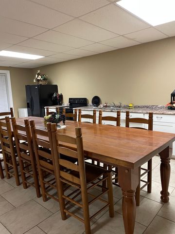 329 New Heritage Dr, Cookeville, TN 38506