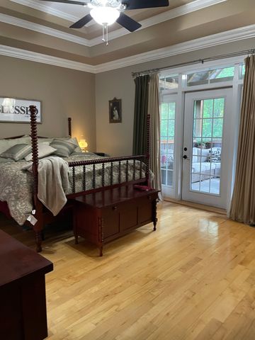 329 New Heritage Dr, Cookeville, TN 38506