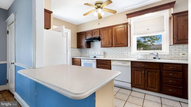271 BALLYMORE RD, Springfield, PA 19064