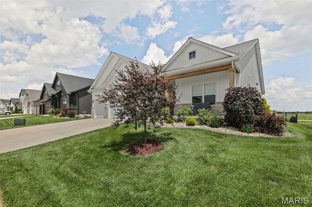 3167 Ashley Drive, Glen Carbon, IL 62034
