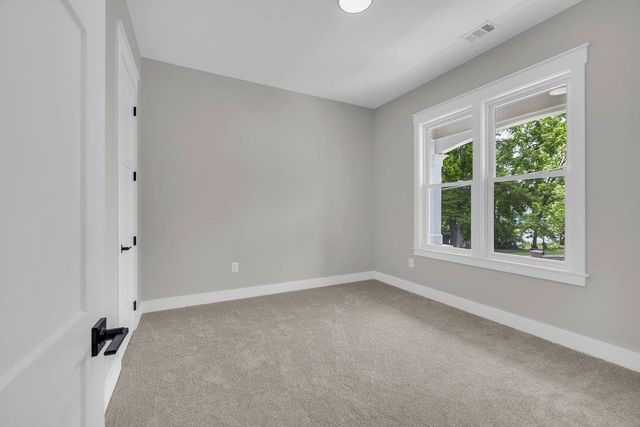 571 Lawrence Street NE, Marietta, GA 30060