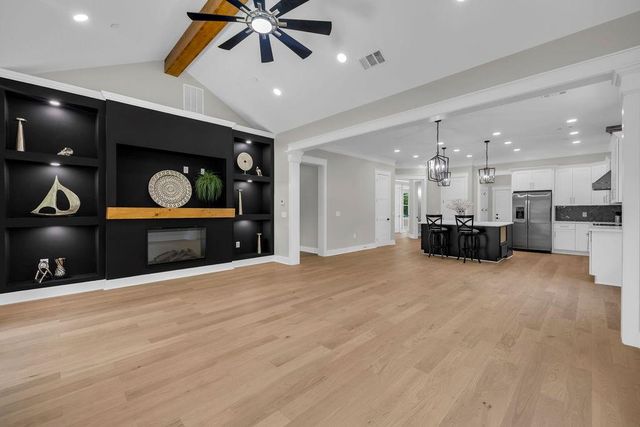 571 Lawrence Street NE, Marietta, GA 30060