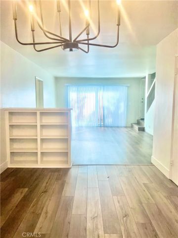 1813 9th Street, Santa Monica, CA 90404