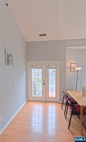 20 S Midland Avenue H2, Kearny, NJ 07032