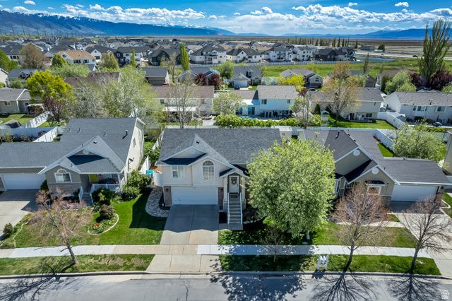 1493 W PEBBLECREEK DR, Layton, UT 84041