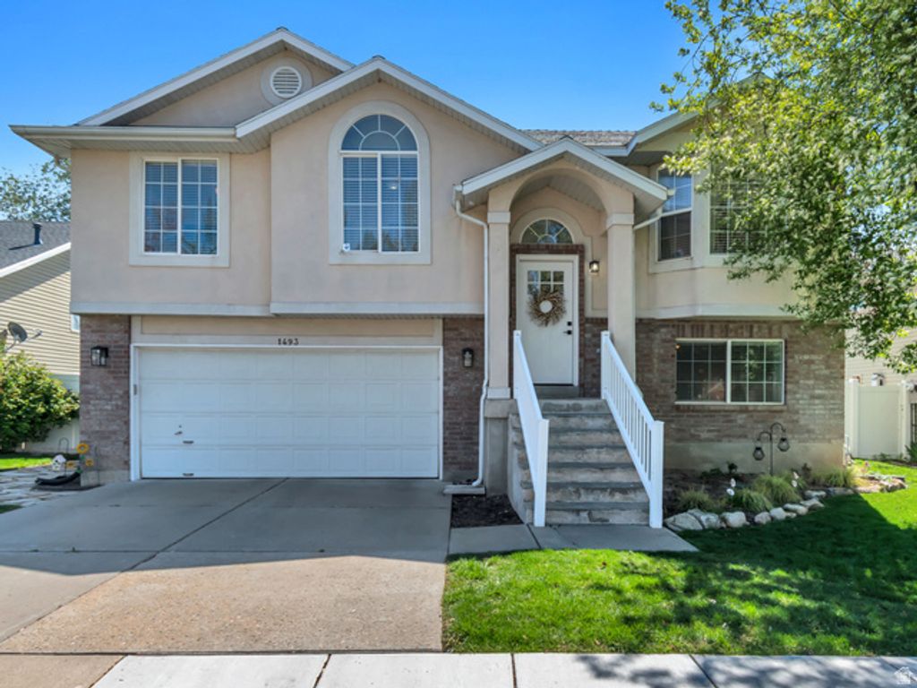 1493 W PEBBLECREEK DR, Layton, UT 84041