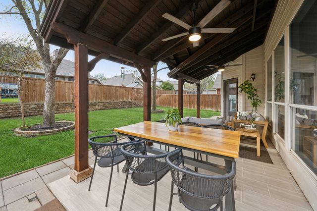 516 Crutcher Crossing, Mckinney, TX 75072