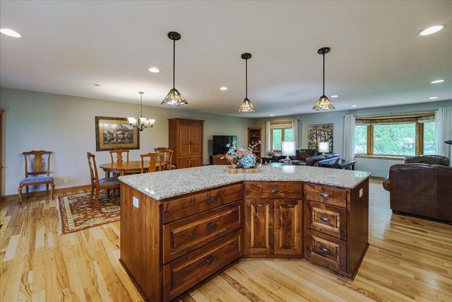 20426 Kanes Lane, Prior Lake, MN 55372