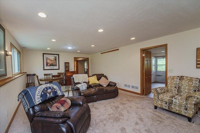 20426 Kanes Lane, Prior Lake, MN 55372