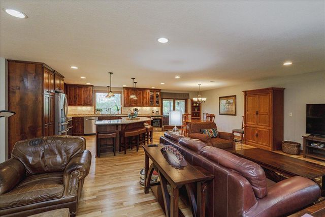 20426 Kanes Lane, Prior Lake, MN 55372