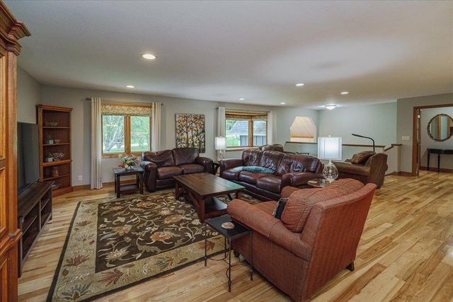 20426 Kanes Lane, Prior Lake, MN 55372