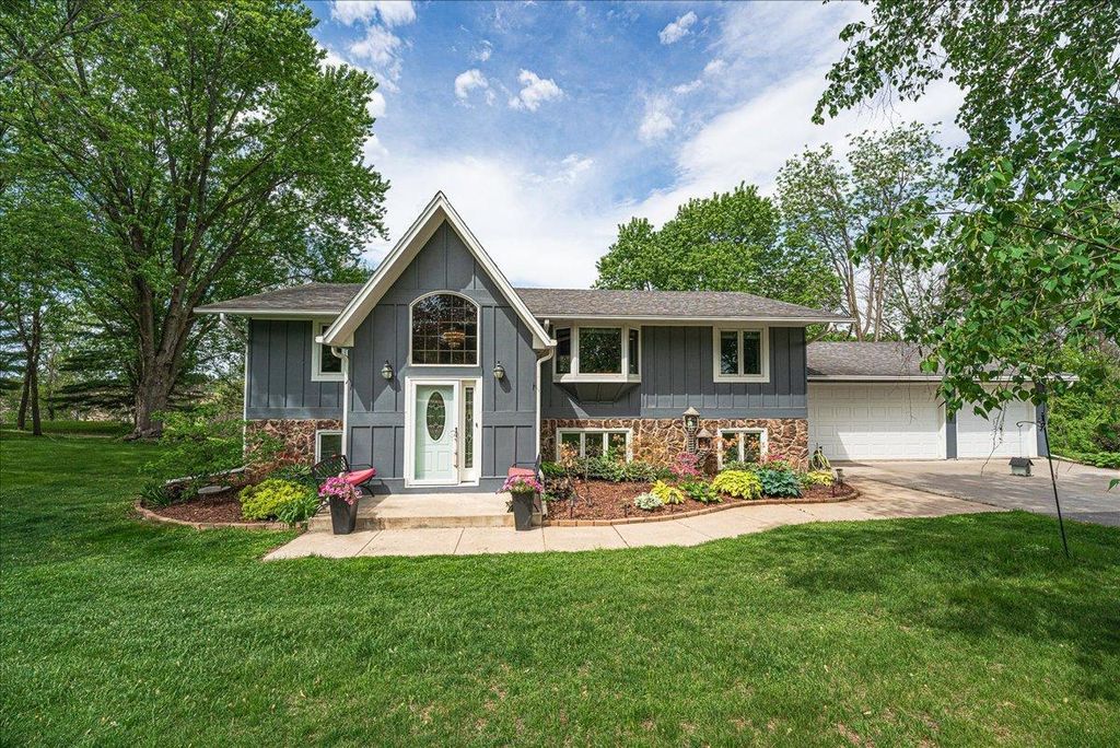 20426 Kanes Lane, Prior Lake, MN 55372