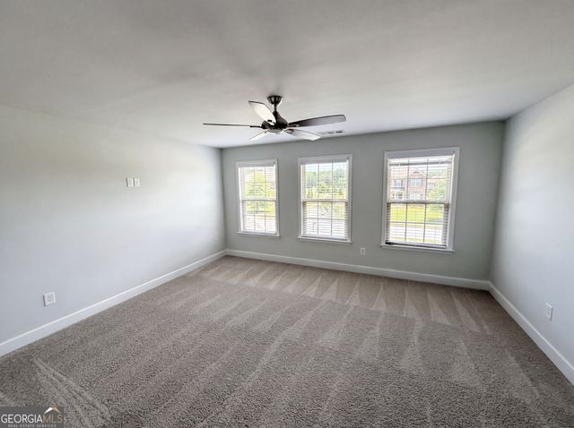 165 Calverton Lane, Tyrone, GA 30290