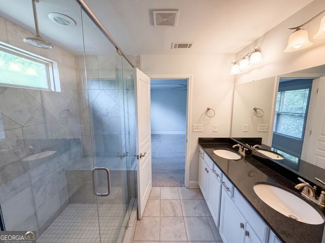 165 Calverton Lane, Tyrone, GA 30290