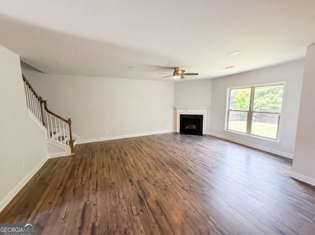 165 Calverton Lane, Tyrone, GA 30290