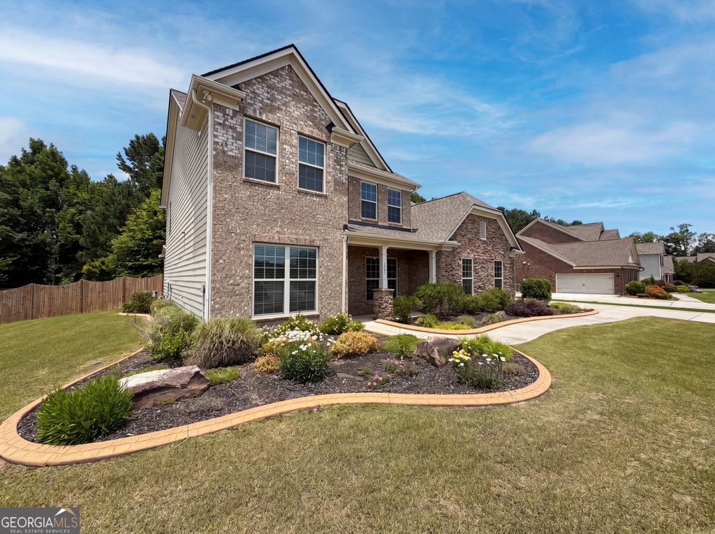165 Calverton Lane, Tyrone, GA 30290