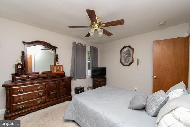 209 MAIN ST, Mantua, NJ 08051