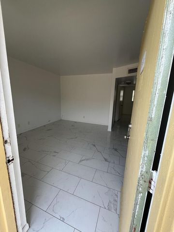 101 NE 41st Street E87, Oakland Park, FL 33334