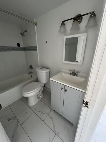 101 NE 41st Street E87, Oakland Park, FL 33334