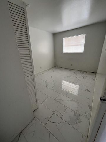 101 NE 41st Street E87, Oakland Park, FL 33334