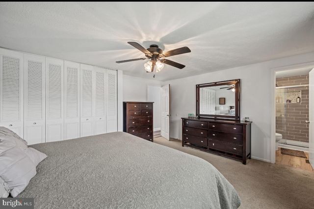 204 LOMOND RD, Williamstown, NJ 08094