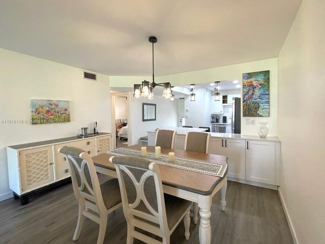 8941 S Hollybrook Blvd 103, Pembroke Pines, FL 33025