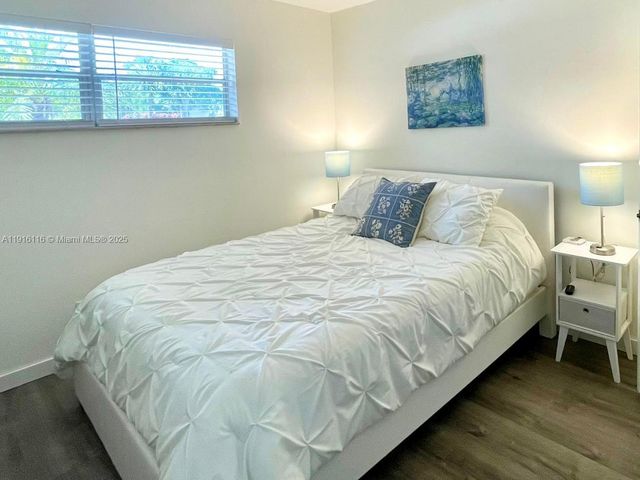 8941 S Hollybrook Blvd 103, Pembroke Pines, FL 33025