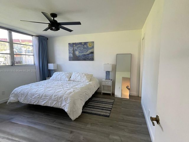 8941 S Hollybrook Blvd 103, Pembroke Pines, FL 33025