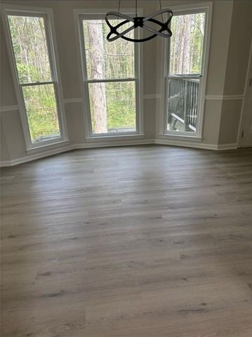 1070 Meadowsong Circle, Lawrenceville, GA 30043
